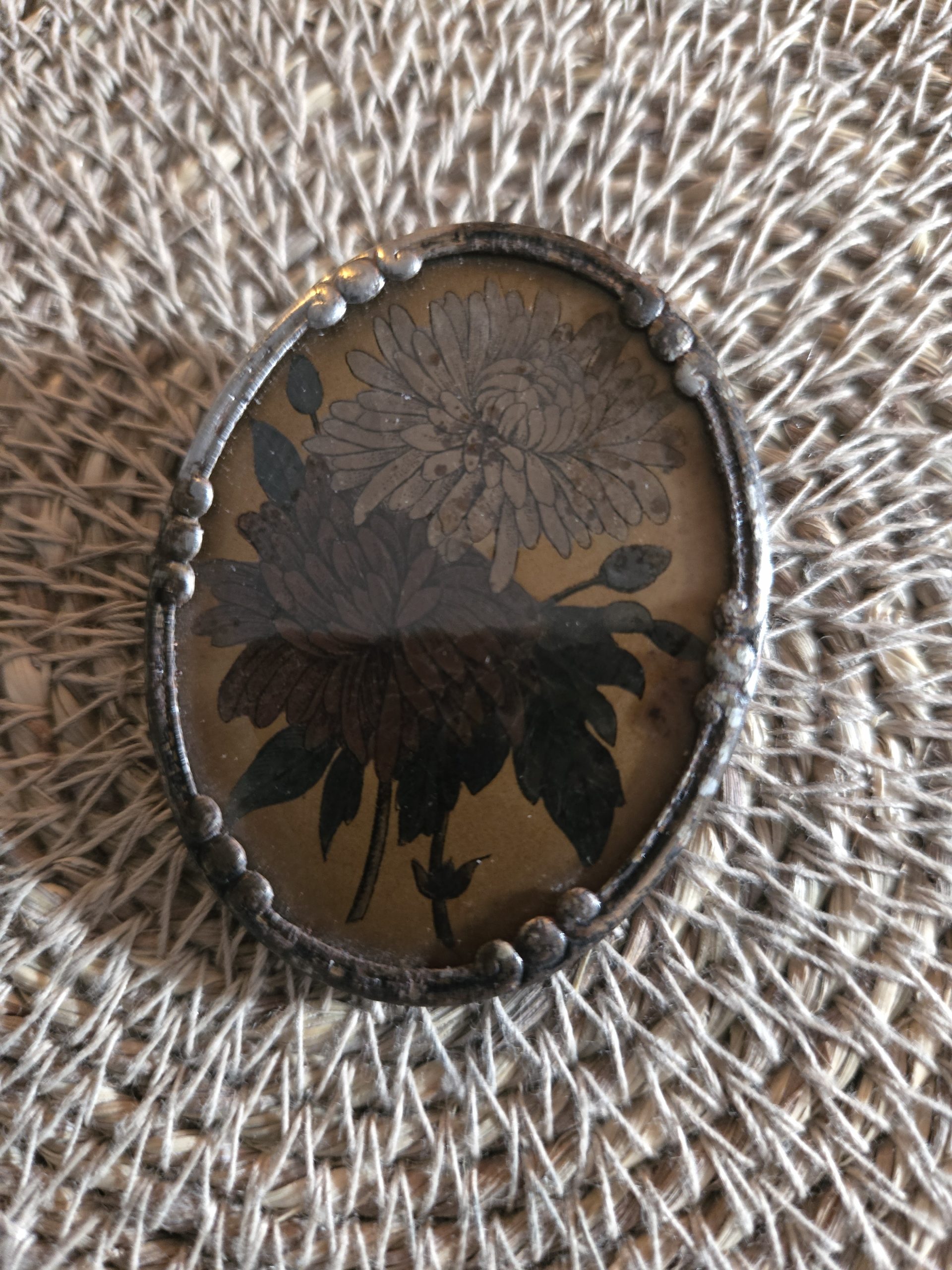 Afrohaare aus orangen Blüten