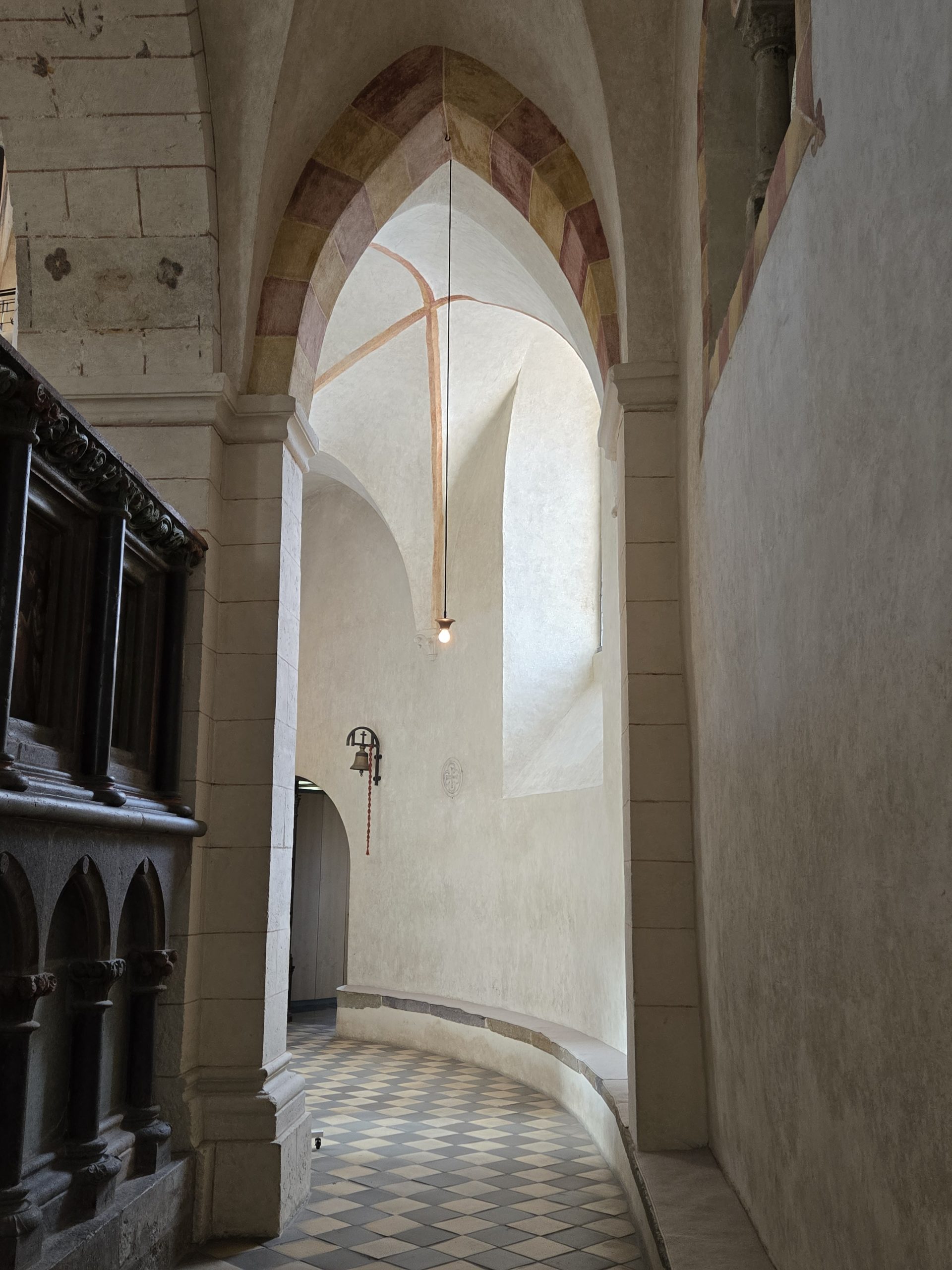 Afrohaare aus orangen Blüten