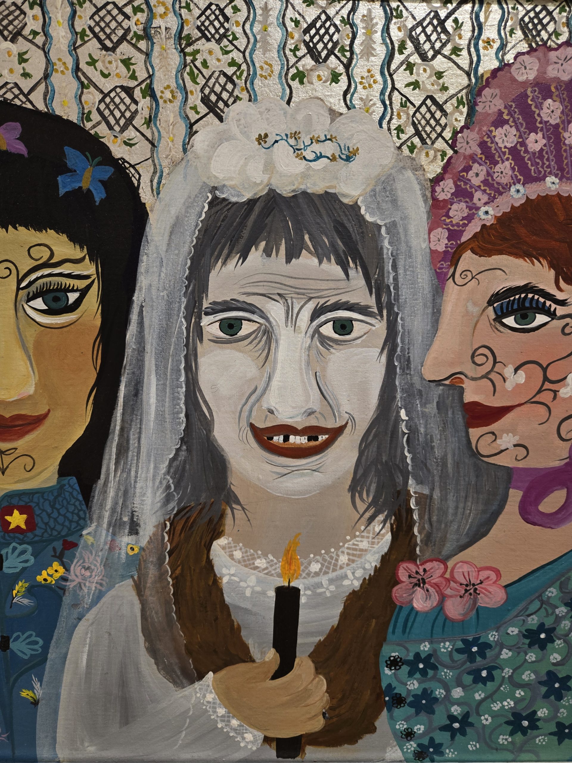 Weiße Pony Porzellanfigur vor einer kleinen Statue, Bild und Pusteblume 